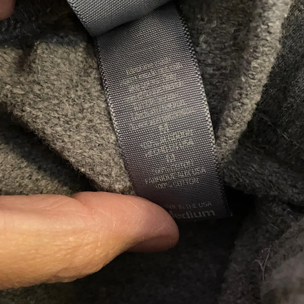 Canvas Gray Sweatpants with graphic fast water print